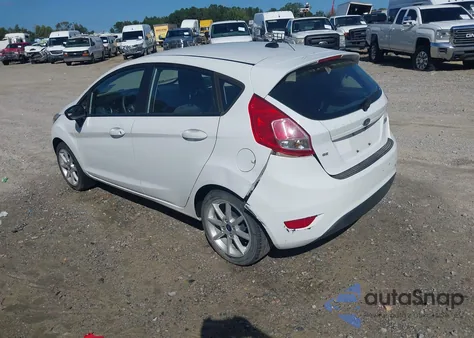 2019 Ford Fiesta Se z USA, uszkodzony, nr VIN 3FADP4EJ9KM105695